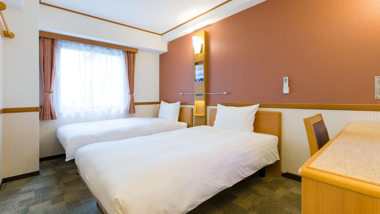 Toyoko Inn Okayama Eki Nishi Guchi Migi Bagian luar foto
