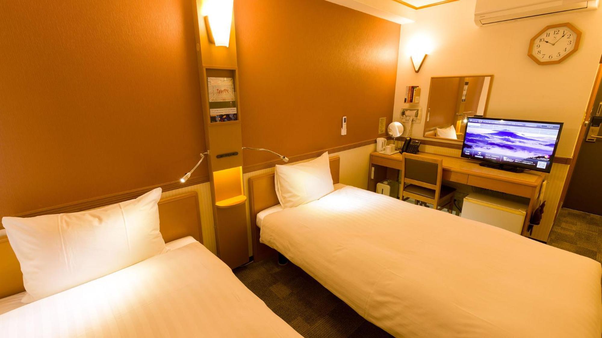 Toyoko Inn Okayama Eki Nishi Guchi Migi Ruang foto